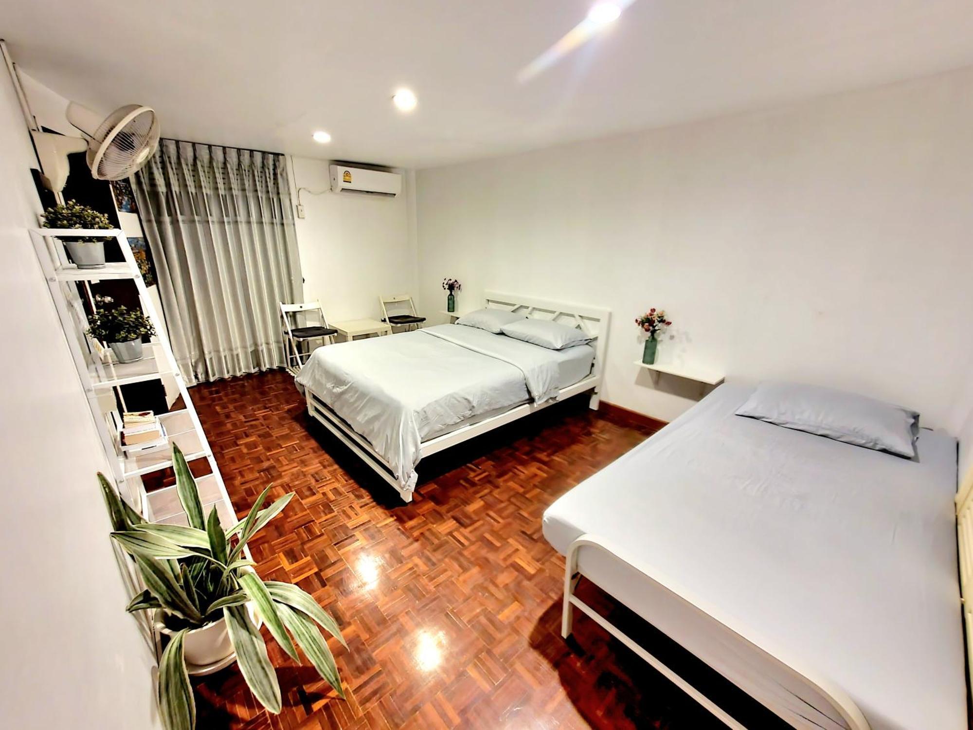 Home16 Sukhumvit16 Bangkok Eksteriør billede